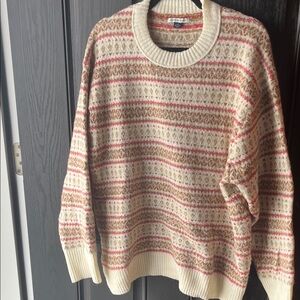 American Eagle Outfitters Cream and Red Patterned Crewneck Sweater